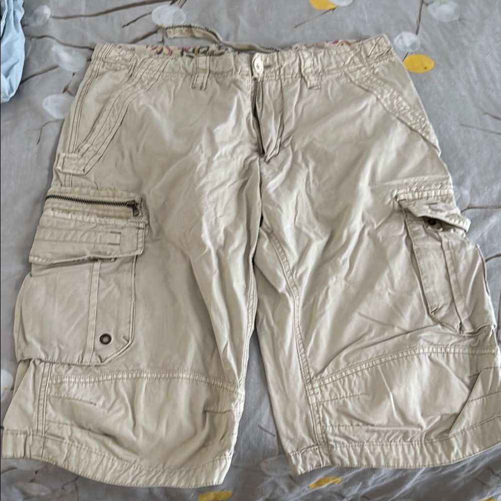Tan Cargo Shorts with Utility Pockets and Relaxed Fit